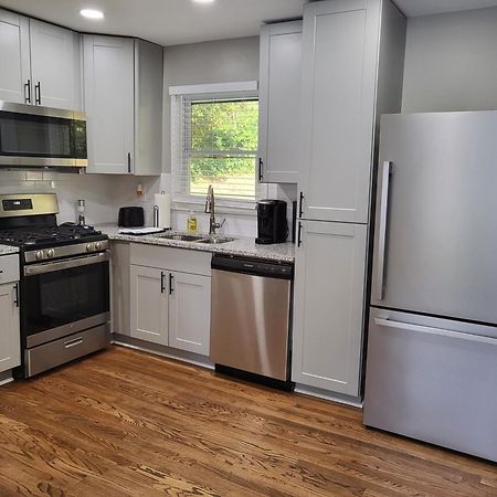 Rare Find! Private Heated Pool & Spa - Entire Home Near Atl City Center Atlanta Esterno foto